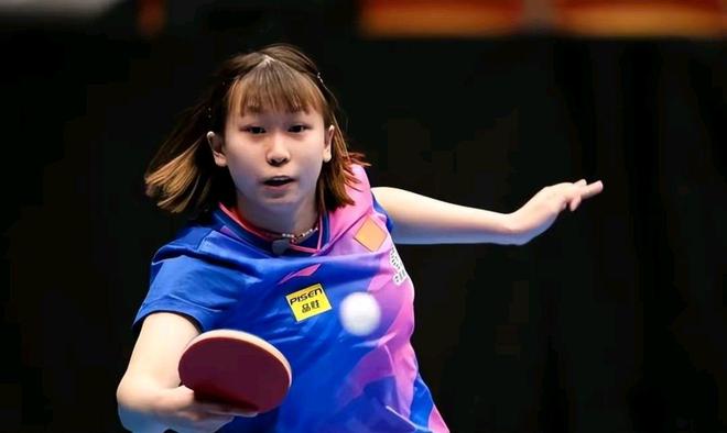 球迷们通过 球迷们通过